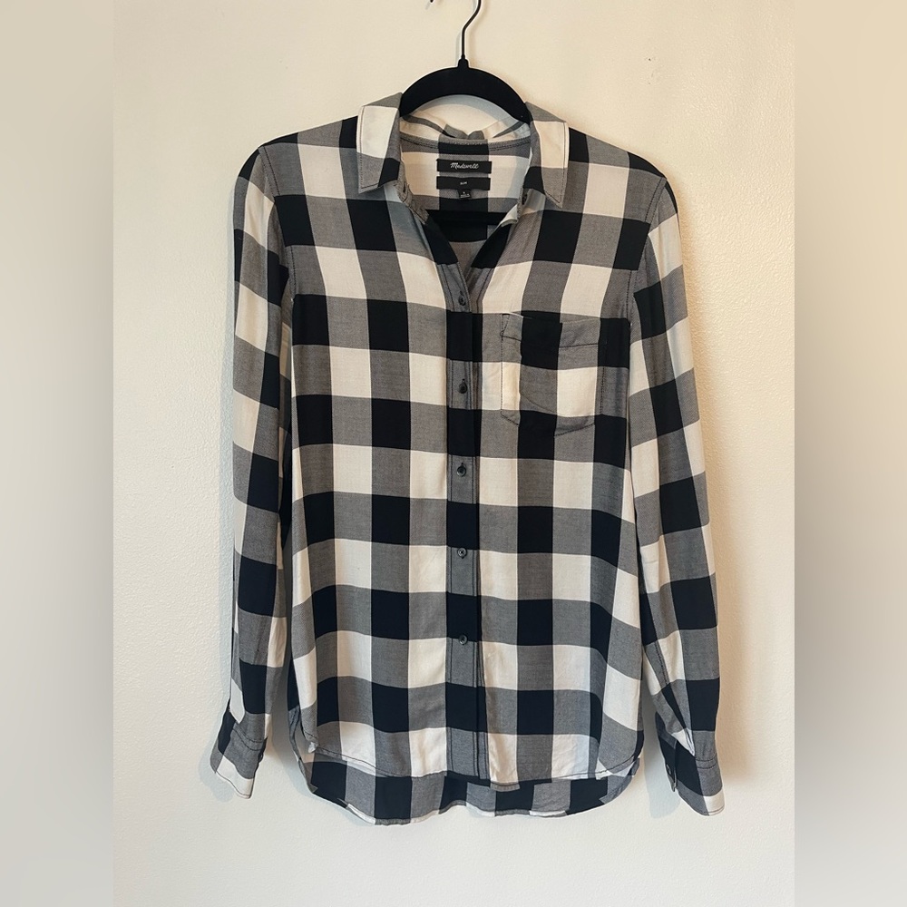 Madewell Black and White Gingham Button Up In Size Small‎
